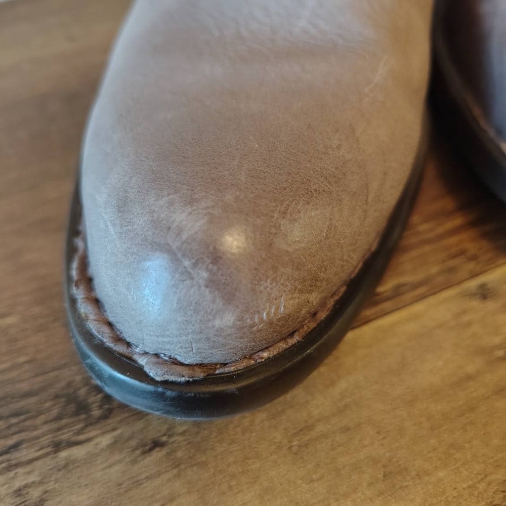 Born Wynd Western Ankle Boots Womens Sz 7M Gray Brown Leather Rear Zip Booties - Picture 9 of 10